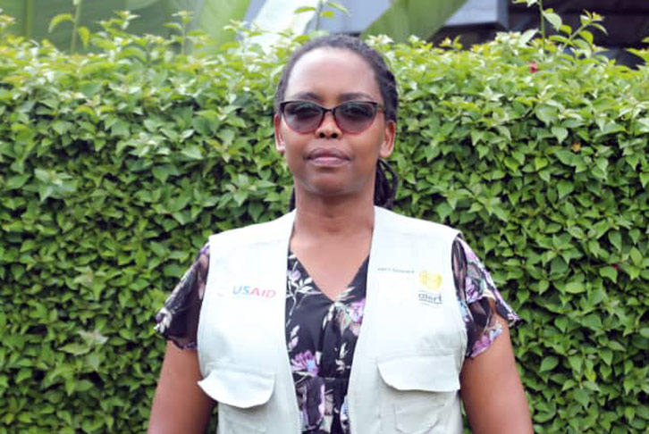 Chantal Umubyeyi, a field officer overseeing USAID Dufatanye Urumuri project activities