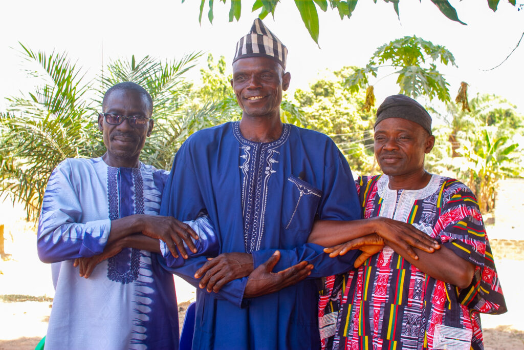 Leaders of the Jukun and Tiv tribes, previously torn by resource conflicts, show a symbolic gesture of peace